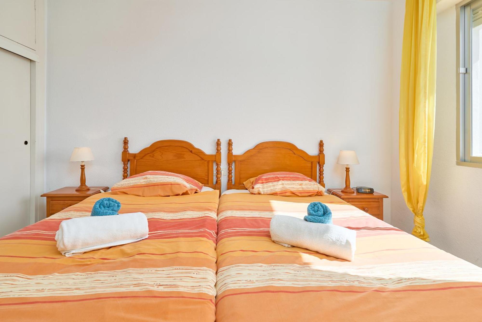 Albaida 2 6H Apartman Nerja Kültér fotó