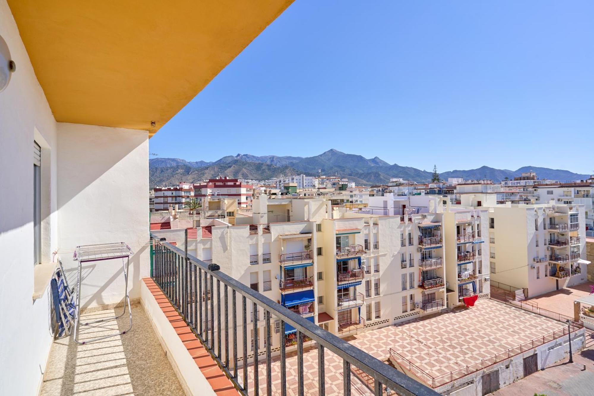 Albaida 2 6H Apartman Nerja Kültér fotó