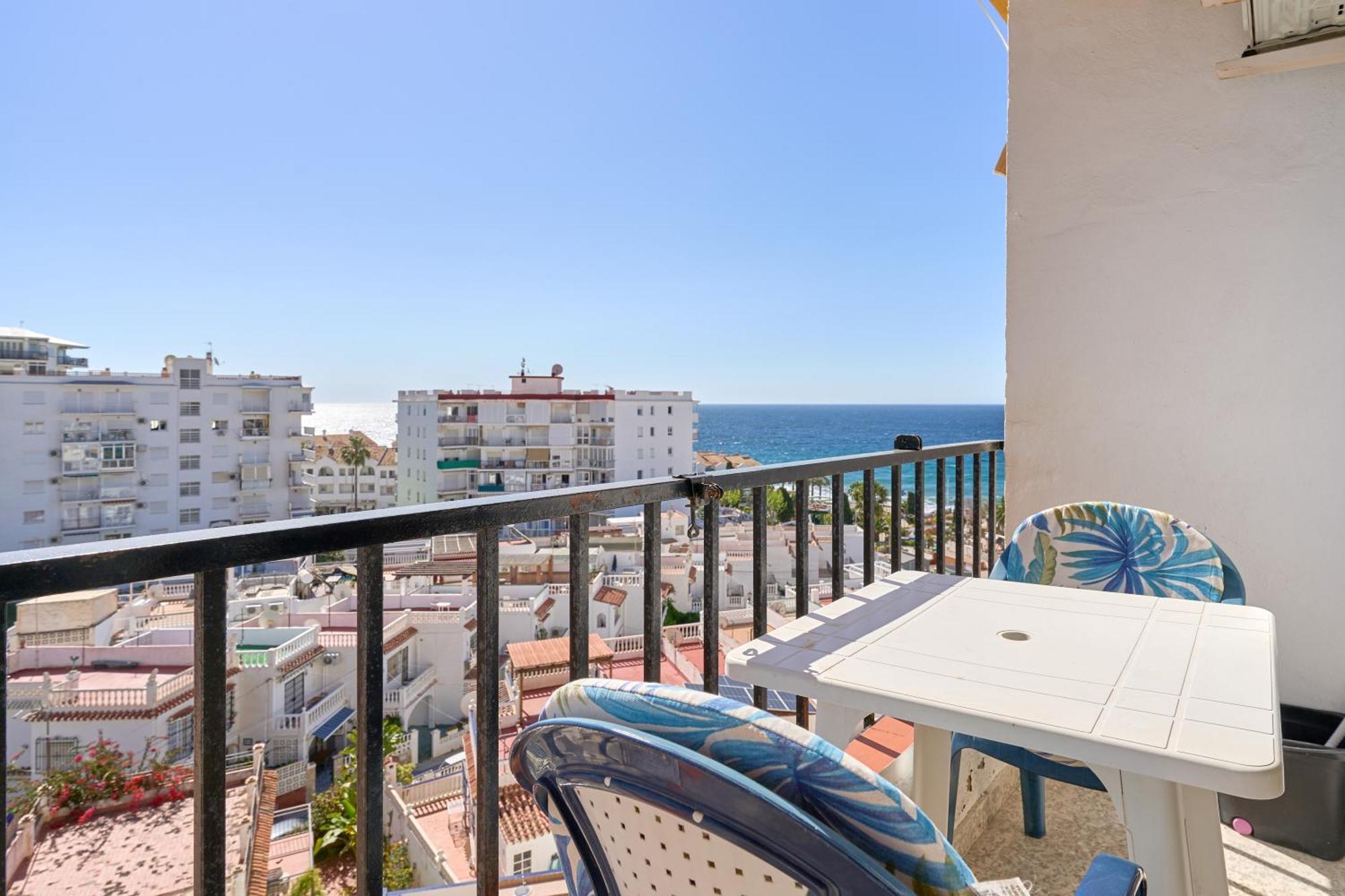 Albaida 2 6H Apartman Nerja Kültér fotó